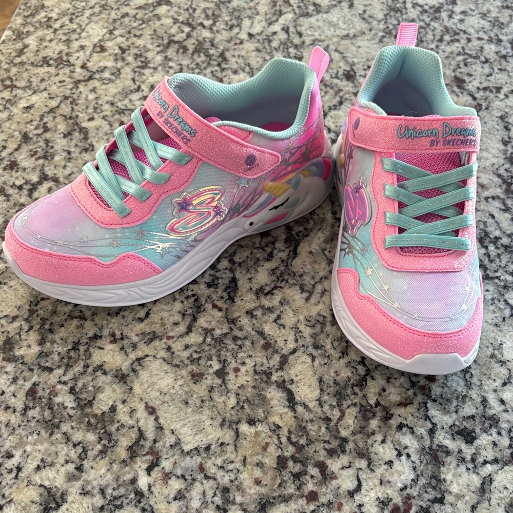 New Skechers Unicorn Dreams Kids Sneakers - Pink and Aqua